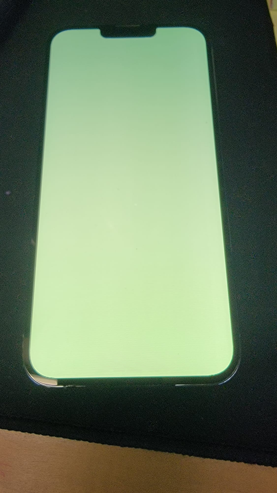 iPhone 13 Pro, 13 Pro Max White , Green , Pink Screen no cracked we can fix